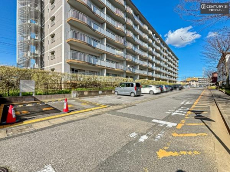  �ڂ����󂫏󋵂��m�肽���ꍇ�͂��C�y�ɂ��₢���킹���������I
���ӊ���A���q�l�̂���]�ɍ������������ꏏ�ɂ��ē���v���܂��B�Z��[���A�h�o�C�U�[�ɂ�邲���k������܂��B