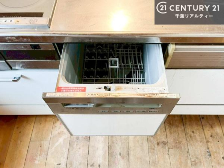 �L�b�`�� �H��@�t���I�Z��������~��͎�r��h�~�Ƃ��đ劈�􂵂܂��I�r���g�C���d�l�Ȃ̂ŁA�ꏊ����炸�����X�y�[�X���L���g���Ď�ۂ悭��Ƃ��o���܂��I