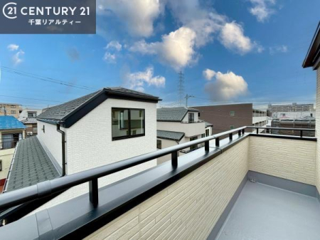 �Z�˂���̒��]�ʐ^ ������������Z��X�ł��I���͂ɂ͍����������Ȃ��A�󂪍L���J����������A�z�������傫���Ղ��邱�Ƃ�����܂���I�C�����̗ǂ������ʂ蔲����X���݂ł��I