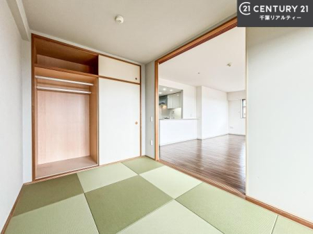 �a�� ���r���O�Ɨאڂ����a���ł��I�Ǝ��̋x�e�X�y�[�X��L�b�Y�X�y�[�X�Ƃ��Ċ��p����̂��悳�����ł��ˁI
�a���̎g�����͖�����I