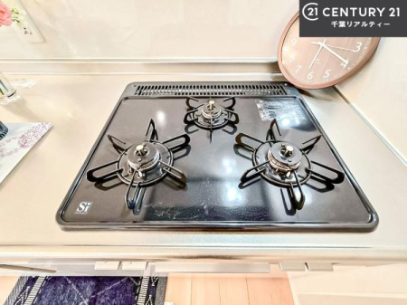 �L�b�`�� �R�����͎O������̂ł������̓����i�s���ł��܂��B
�������O�����t���ł��B�����X�y�[�X���L�X���Ă���׍�Ƃ����₷���I�g�����肪�ǂ��V�X�e���L�b�`���ł��I