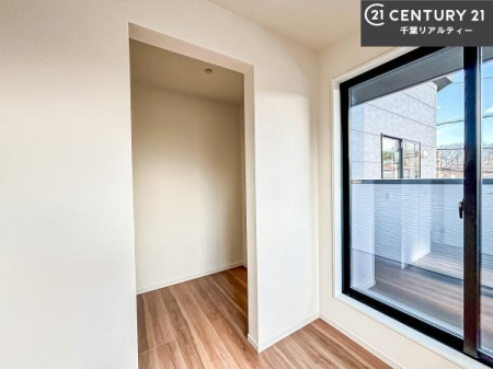 ���[ ���[�X�y�[�X�[�����Ă��܂��I�}�Ȃ��q�l�����q���Ă��U�炩�������������T�b�ƕЕt�����܂��I�������̃X�y�[�X�����܂��Ƃ肠�邨���������o���邱�Ƃ��o���܂��I