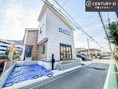 ���̑����n �����T���̂������E���v�]�E������ȂǁA���Ȃ�ƕ��ЃX�^�b�t�܂ł��\���t�����������I�s���Y�Ɋւ��邱�ƂȂ�A�ǂ̂悤�Ȃ��Ƃł����S���ӑΉ������Ē����܂��B
