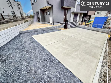 ���ԏ� �J�[�X�y�[�X�ő�3�䒓�ԉ\�B�����̒ʋ΂₨�������ɕ֗��ŁA���q���ɂ���Ƃ�������Ă��g�����������܂��B