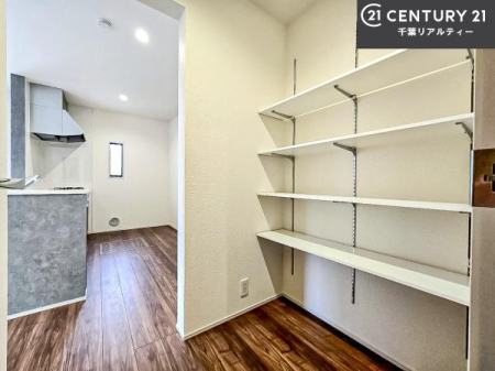 ���[ �p���g���[�t���I�L�b�`�����ɂ����Ă���̂Œ����������p�i�̎��[�ɕ֗��I��ƒ��ł����o�����֗��I�Ǝ��������y�X�I