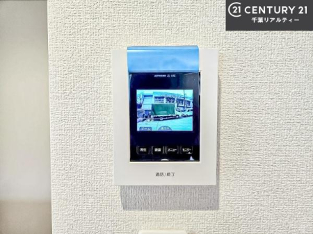 ���̑� TV���j�^�[�t�C���^�[�t�H���������B���K�҂̊���m�F���Ă���Ή��ł��邽�߁A�h�Ɩʂɂ��z�����ꂽ���S�̐ݔ��ł��B