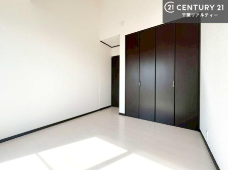 �q������ ���[�X�y�[�X����������m�ۂ���Ă��邽�߁A���������w�p�i���T�b�ƕЕt���A���ł��X�b�L���B
�Y��ȋ�Ԃ��ۂĂ܂��I