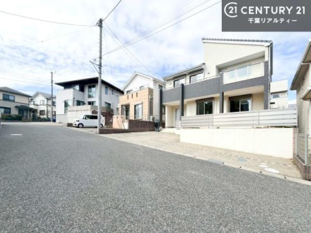 �O�ʓ��H�܂ތ��n�ʐ^ ���ӊ���A���q�l�̂���]�ɍ������������ꏏ�ɂ��ē���v���܂��B�Z��[���A�h�o�C�U�[�ɂ�邲���k������܂��B���Ђ͂��₢���킹�ɑ��Ή����܂��I���҂������܂���I