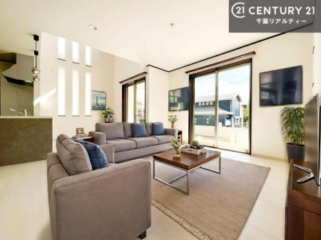 ���r���O �Ƌ��CG�p�[�X�ł��B�S�n�ǂ����r���O�͉Ƒ������R�ƏW�܂�܂��B�Ƒ��c�R�̎��Ԃ����������ł��B���Ƒ��ƁA����w�[���������Ԃ��߂��������ł��ˁB