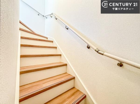 ���̑����� �K�i�͖��邭�萠������Ă��܂��B���q�l�₲�N�z�̕������S���Ă����p�����܂��ˁB