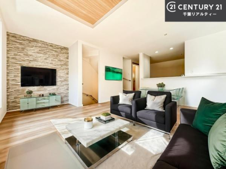 ���r���O �Ƌ��CG�p�[�X�ł��B�S�n�ǂ����r���O�͉Ƒ������R�ƏW�܂�܂��B�Ƒ��c�R�̎��Ԃ����������ł��B���Ƒ��ƁA����w�[���������Ԃ��߂��������ł��ˁB