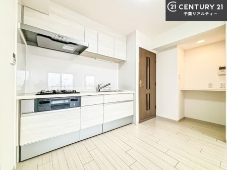 �L�b�`�� ���[�X�y�[�X���L�x�ŁA�����X�y�[�X���X�b�L���ƕЕt���Ђ�`�����p�ł��܂��I
���K�ɍ�Ƃ��ł��܂��I�����̗���������܂��I