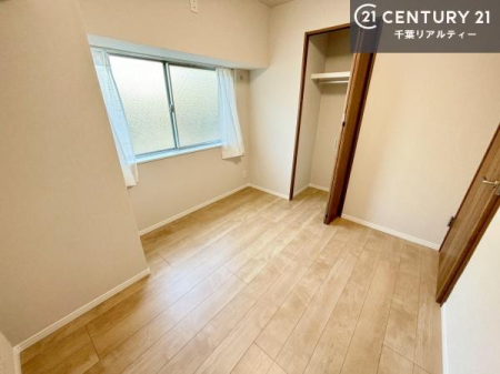 �q������ �|���o�������Ȃ��������́A���q�l�̂������Ƃ��Ă����S�ł��I
���[�X�y�[�X���[�����Ă���̂ŎU�炩�������������T�b�ƕЕt�����܂��I