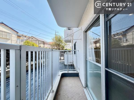 �� �L�X�Ƃ�����t���B�K�[�f�j���O��v�[���V�сA�O�����s���O�Ȃǂӂ��߂̃��r���O�Ƃ��Ă��Ƒ��Ŋy���܂�Ă͂������ł��傤���B