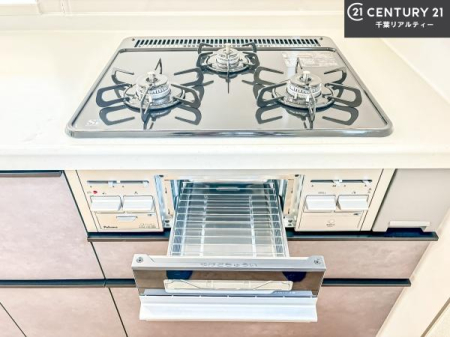 �L�b�`�� �R�����͎O������̂ł������̓����i�s���ł��܂��B
�������O�����t���ł��B�����X�y�[�X���L�X���Ă���׍�Ƃ����₷���I�g�����肪�ǂ��V�X�e���L�b�`���ł��I