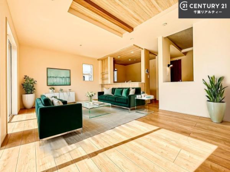 ���r���O �Ƌ��CG�p�[�X�ł��B�J�����̂���L�XLDK�I�\�t�@�[��_�C�j���O�e�[�u����u���Ă������ɂȂ�Ȃ��̂ŉ��K�ɉ߂����܂��I�R�~���j�P�[�V���������₷�����r���O�ł��I