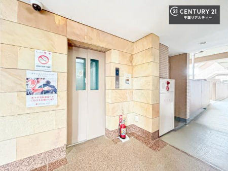 ���̑����p�� �G���x�[�^�[�����ŁA���X�̈ړ������K�B
�����̓��₨�ו��̑������ł��A�X���[�Y�ɂ��A��������܂��I