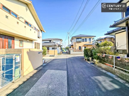 �O�ʓ��H�܂ތ��n�ʐ^ ���ӊ���A���q�l�̂���]�ɍ������������ꏏ�ɂ��ē���v���܂��B�Z��[���A�h�o�C�U�[�ɂ�邲���k������܂��B���Ђ͂��₢���킹�ɑ��Ή����܂��I���҂������܂���I