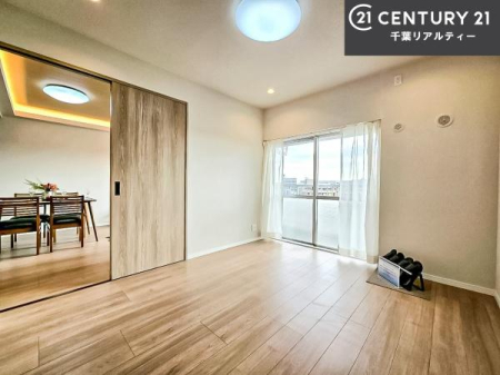 �m�� �o���R�j�[�ɖʂ����������Ȃ̂Ŗ��邭�J���I�ł��I