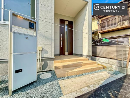 ���̑����n �{�����ɂ����������������������܂�����A�ǂ������C�y�ɂ��₢���킹���������B
�S���X�^�b�t���A���J�ɂ��ē��������܂��B