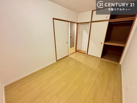 �q������ ���[�X�y�[�X����������m�ۂ���Ă��邽�߁A���������w�p�i���T�b�ƕЕt���A���ł��X�b�L���B
�Y��ȋ�Ԃ��ۂĂ܂��I