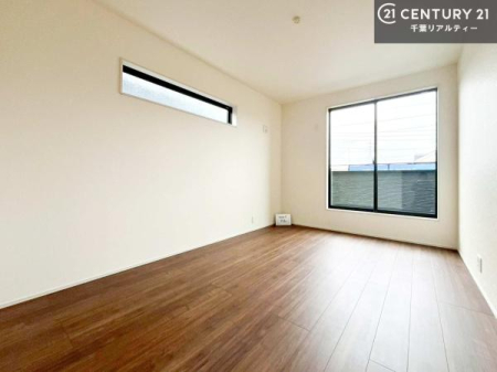 �m�� 2�ʍ̌����m�ۂ������邢�����́A���ʂ����ǂ��A���邭��ϋ��S�n�̗ǂ���ԂƂȂ��Ă���܂��B�����b�N�X���ĉ߂�����S�n�̗ǂ��������ł��I