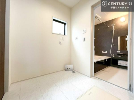 ���̑����� �����h���[���[���t���I���ʑ�܂�肪�L���g���܂��I