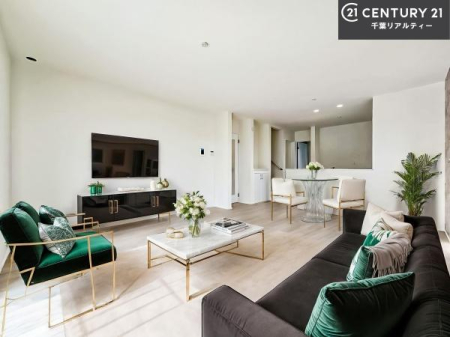 ���r���O �Ƌ��CG�p�[�X�ł��B��؂ȉƑ����W�܂邩�炱��LDK�ɂ͂�����肽���B
�q�����������C�ɏ΂��Ȃ��瑖�����Ă���p�����������u�L���Ƃɂ��ėǂ������v�Ǝv���u�Ԃł��B