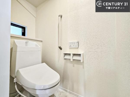 �g�C�� 1�E2�K�Ƀg�C�����������܂��I���̖Z�������ԑт��҂����ɂ��݂����ł��ˁB������Ƃ����������̂���g�C���ł�����ꂪ���₷���ł��I