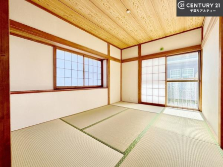 �Q�� ���{�l�̐S������u�a�v�̋�ԁB�䑐�̍���Y����Ԃ͖����̂ЂƎ������o���Ă���܂��I�����b�N�X���ʂ�����̂ŉ��K�ɉ߂��������ł��B