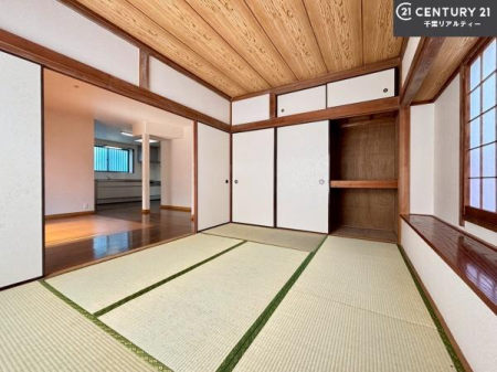 �a�� �a���ł͂��q�l���]��ł����������S�z�͂قƂ�ǂ���܂���B
�Ǝ��̍��ԂɃ}�}��p�p���Q�����Ŏg����x�e�X�y�[�X�Ƃ��Ă����p�I