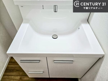 ���ʑ�E���ʏ� �[�����ʑ�{�E���́A�������˂ɂ����̂ł�����ꂪ�y�X�I���������ۂĂ܂��I
�L���C�Ȑ��ʏ��Ŏ��������̃��`�x�[�V�������オ��܂��ˁI