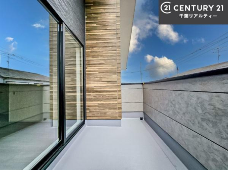 �o���R�j�[ �z������ǍD�ȃo���R�j�[�ł��I���ꂽ���ɂ͐�������n����J���I�Ȏ��Ԃ��y���߂܂��B