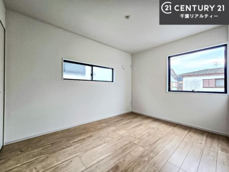 ���r���O�ȊO�̋��� �V���v���Ƀf�U�C������Ă��邽�߁A�Ƌ��I�т܂���I
���C�ɓ���̉Ƌ��u���Ă��낰���Ԃ���邱�Ƃ��ł��܂��B