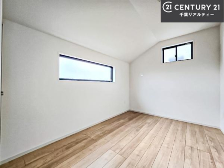 �q������ �|���o�������Ȃ��������́A���q�l�̂������Ƃ��Ă����S�ł��I
���[�X�y�[�X���[�����Ă���̂ŎU�炩�������������T�b�ƕЕt�����܂��I