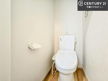 �g�C�� �X�^�C���b�V���ȃf�U�C���̂���􂢂ł��I
����₩�ŃX�b�L�������Ԃł��I������ꂪ���₷���g�C���ł��I