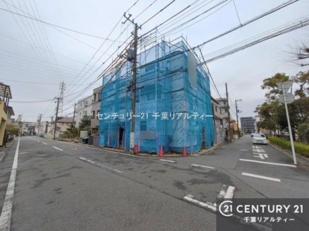 �O�ʓ��H�܂ތ��n�ʐ^ �O�ʓ��H��8���I�z����ǍD�ȗ��n�ł��B
�Ԍɓ��ꂪ���ȕ������S�ł��ˁB