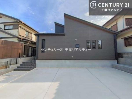 ���ԏ� ���ԃX�y�[�X��3�䕪����܂��I�Z�J���h�J�[�͂������A�o�C�N�⎩�]�ԂȂǂ��u���ꏊ�ɍ���܂���B