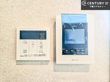 ���̑����� TV���j�^�[�t���C���^�[�z���ł��q�l�̂�����Ԓ��Ȃǂ����S�ł��ˁB
�{�^���ЂƂł����C�̏������ƂƂ̂��I�I�[�g�o�X���B