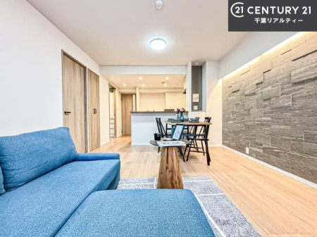 ���r���O �J�����̂���L�XLDK�I�\�t�@�[��_�C�j���O�e�[�u����u���Ă������ɂȂ�Ȃ��̂ŉ��K�ɉ߂����܂��I�R�~���j�P�[�V���������₷�����r���O�ł��I