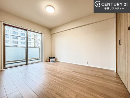 �m�� �o���R�j�[�ɖʂ��Ă���m���ł��B���邭�����肪����A���C����������ł��܂��I