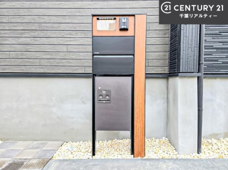 ���̑����n �����T���̂������E���v�]�E������ȂǁA���Ȃ�ƕ��ЃX�^�b�t�܂ł��\���t�����������I�s���Y�Ɋւ��邱�ƂȂ�A�ǂ̂悤�Ȃ��Ƃł����S���ӑΉ������Ē����܂��B
