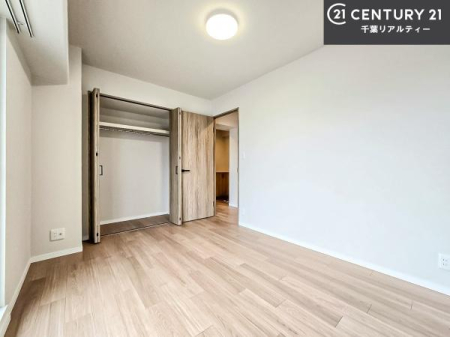 ���r���O�ȊO�̋��� ���[���������肠��̂ŉƋ�̔z�u�����₷���A���C�t�X�^�C���ɍ��킹����������肪�\�ł��B