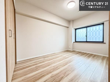 �q������ �|���o�������Ȃ��������́A���q�l�̂������Ƃ��Ă����S�ł��I
���[�X�y�[�X���[�����Ă���̂ŎU�炩�������������T�b�ƕЕt�����܂��I