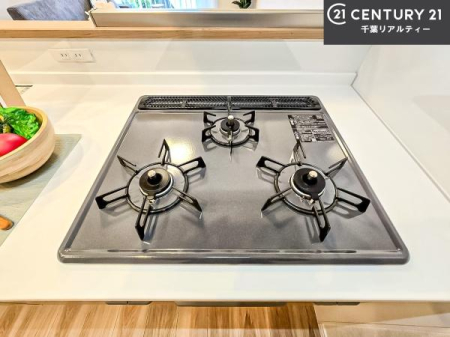 �L�b�`�� �R�����͎O������̂ł������̓����i�s���ł��܂��B
�������O�����t���ł��B�����X�y�[�X���L�X���Ă���׍�Ƃ����₷���I�g�����肪�ǂ��V�X�e���L�b�`���ł��I