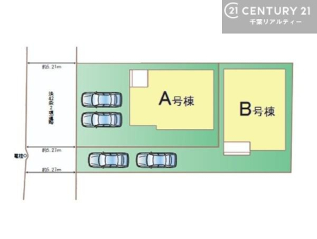 ���} �J�[�X�y�[�X��2�䕪���m�ۂ��Ă���܂��i�Ԏ�ɂ��j�B
�Z�J���h�J�[���������̂��ƒ�͂������A���q���ɂ���Ƃ�������Ă����p������������S�̎d�l�ł��B