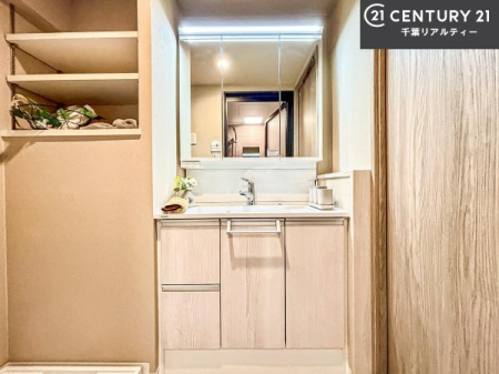 ���ʑ�E���ʏ� ���[�����Ղ�̐��ʎ��I���p�i�̃X�g�b�N��o�X�^�I�����X�b�L���Ǝ��[�ł��Ď��o���₷���I����肪�X�b�L���Еt���ċC�����̗ǂ���ԁI