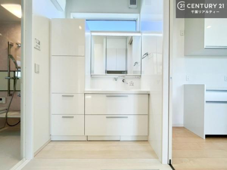 ���ʑ�E���ʏ� ���[�����Ղ�̐��ʎ��I���p�i�̃X�g�b�N��o�X�^�I�����X�b�L���Ǝ��[�ł��Ď��o���₷���I����肪�X�b�L���Еt���ċC�����̗ǂ���ԁI