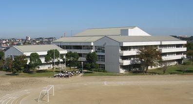 ���ӊ� �y���w�Z�z���q�s���P��쒆�w�Z�F1218m