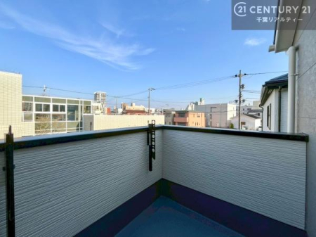 �Z�˂���̒��]�ʐ^ ���ꂽ���ɂ͐�������n����J���I�Ȏ��Ԃ��y���߂܂��B�C�����̗ǂ������ʂ蔲����X���݂ł��I